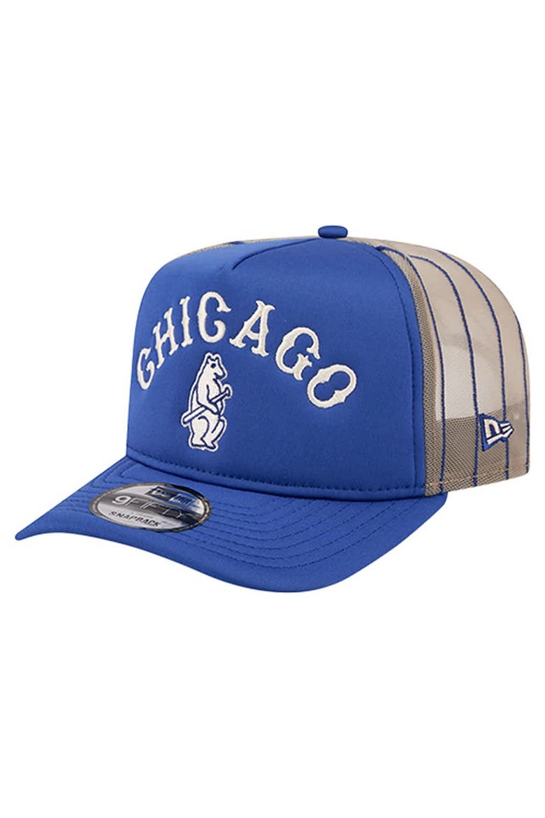 Men's New Era Royal Chicago Cubs Vintage Arched Foam Front 9FIFTY A-Frame Adjustable Trucker Hat, Main, color, Royal