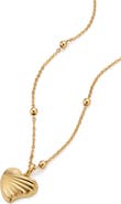 RETRO CHIC Shell Love Necklace