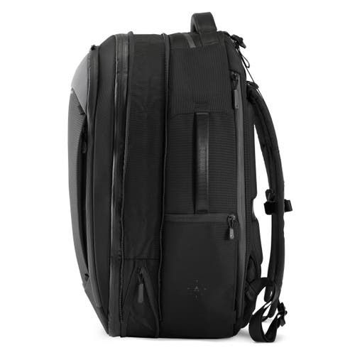 NOMATIC NOMATIC 32L BACKPACK WITH LAPTOP COMPARTMENT AND 9L BUILT-IN EXPANSION 