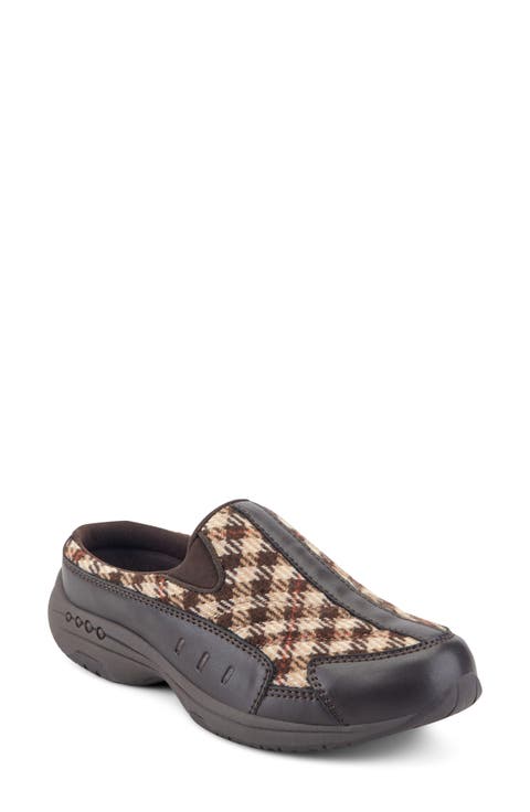 Traveltime Slip-On Sneaker