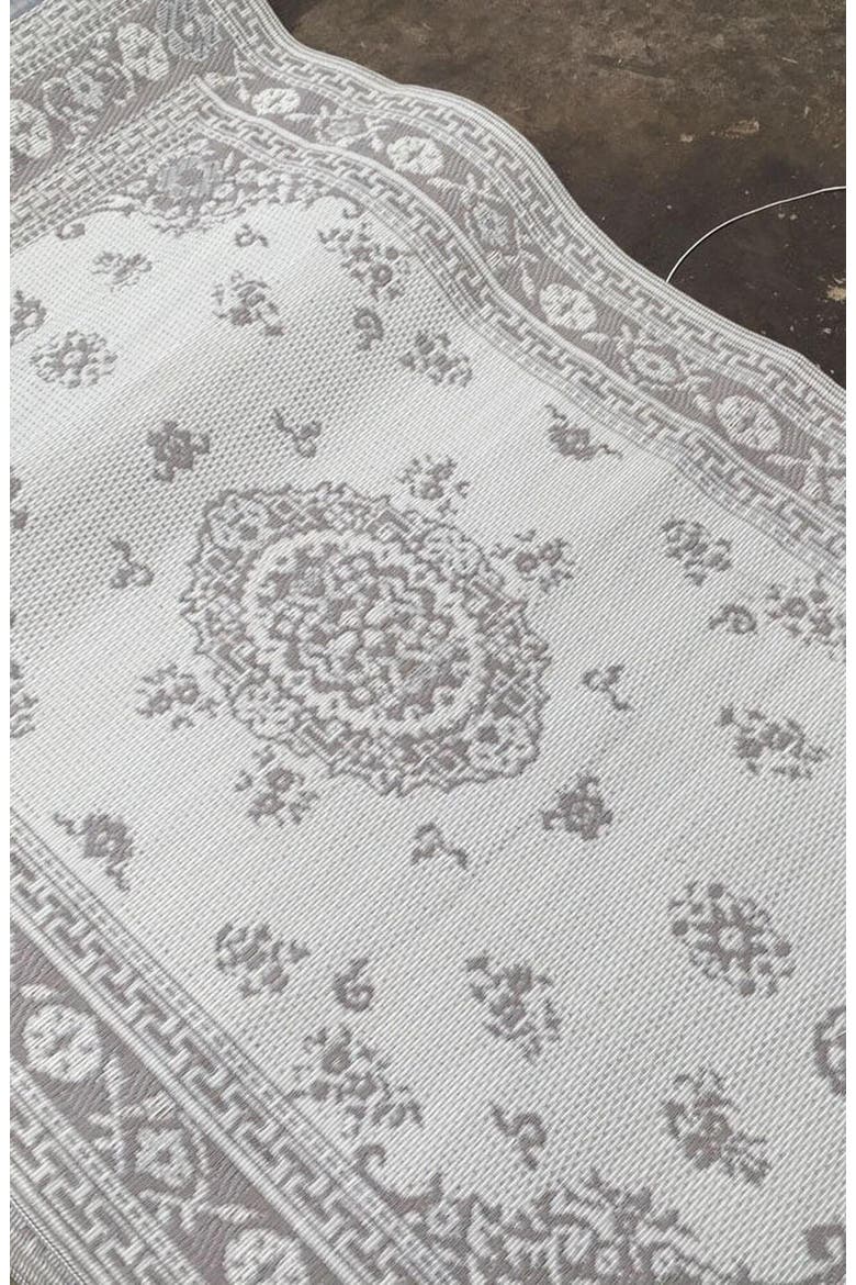 Floral Alabaster, Alternate, color, cream and grey