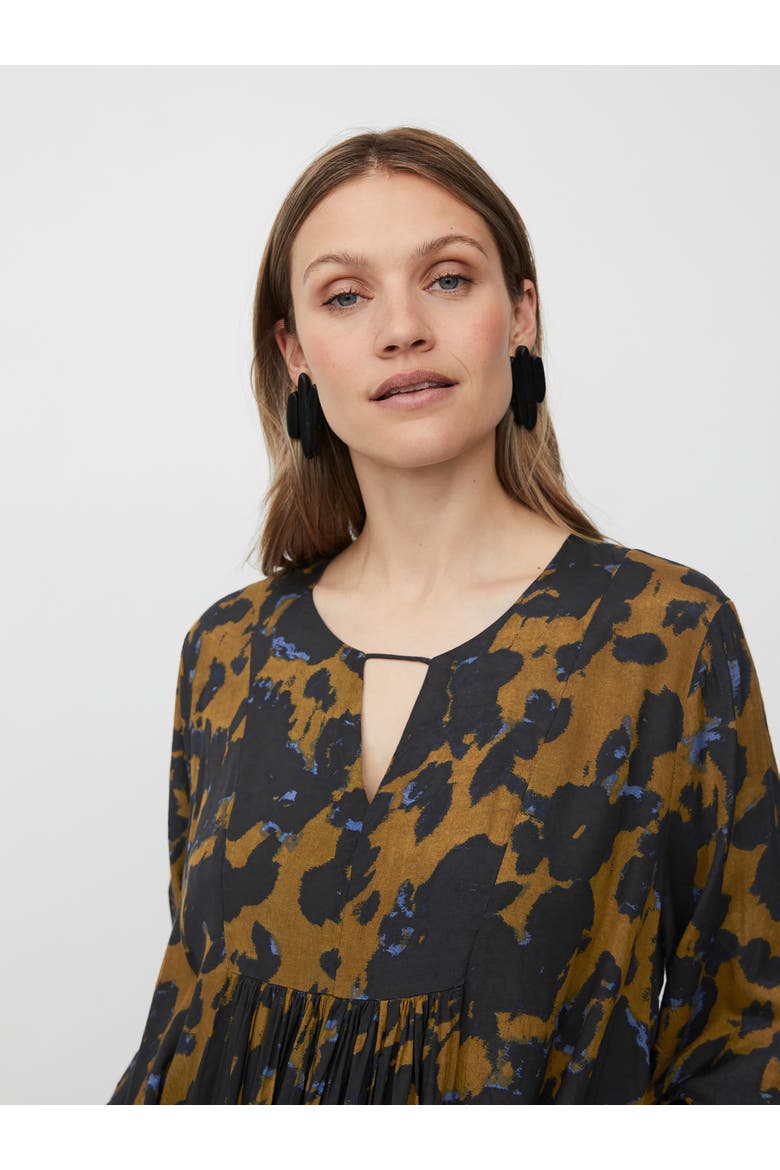 MaNadyne V-Neck A-Shape Midi Dress, Alternate, color, Breen