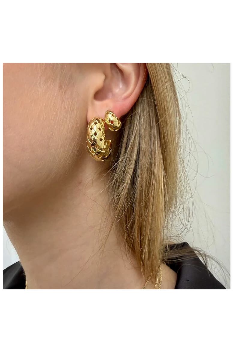 Solora Hoop Earrings, Alternate, color, YELLOW GOLD
