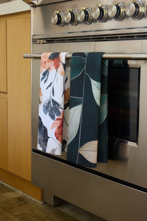 Geometry Kitchen Tea Towel Set In Multi