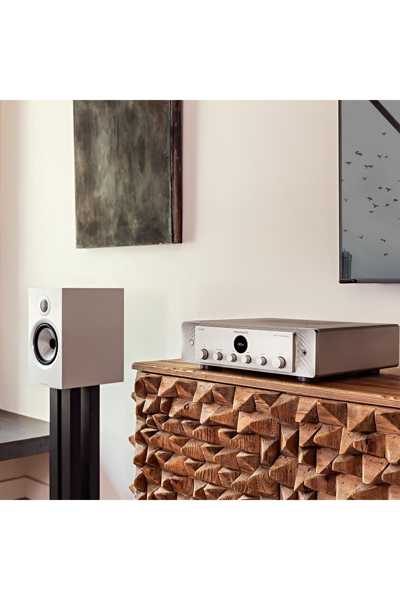 MODEL 40n Integrated Stereo Amplifier, Alternate, color, Silver