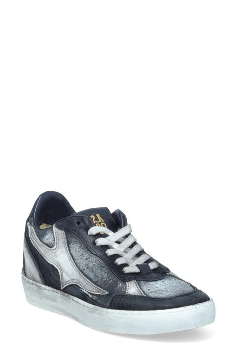 Grady Sneaker (Women)