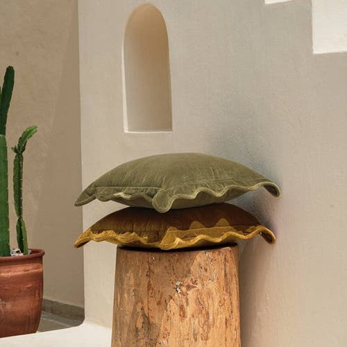 Mela Artisans Scallop Velvet Pillow In Green