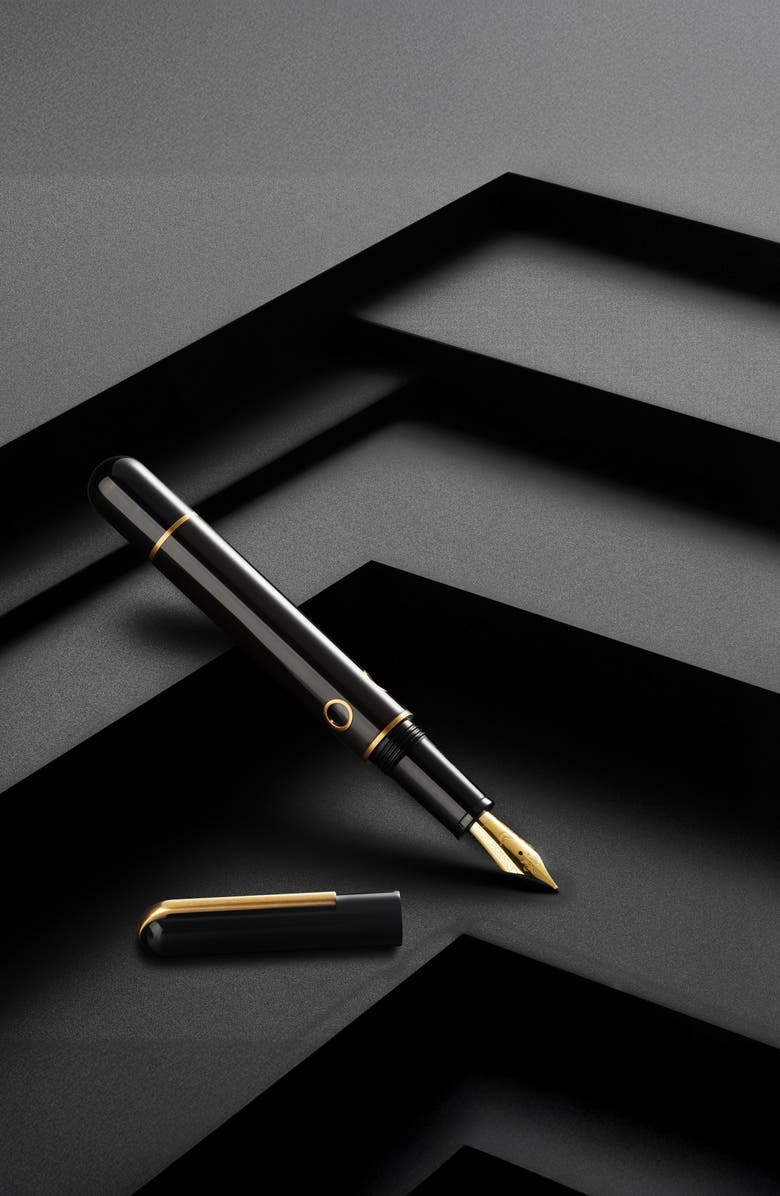 Nahvalur Nautilus Bronze Corydoras Ebonite Fountain Pen, Alternate, color, Black Medium