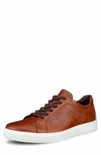 Classic Low Top Sneaker