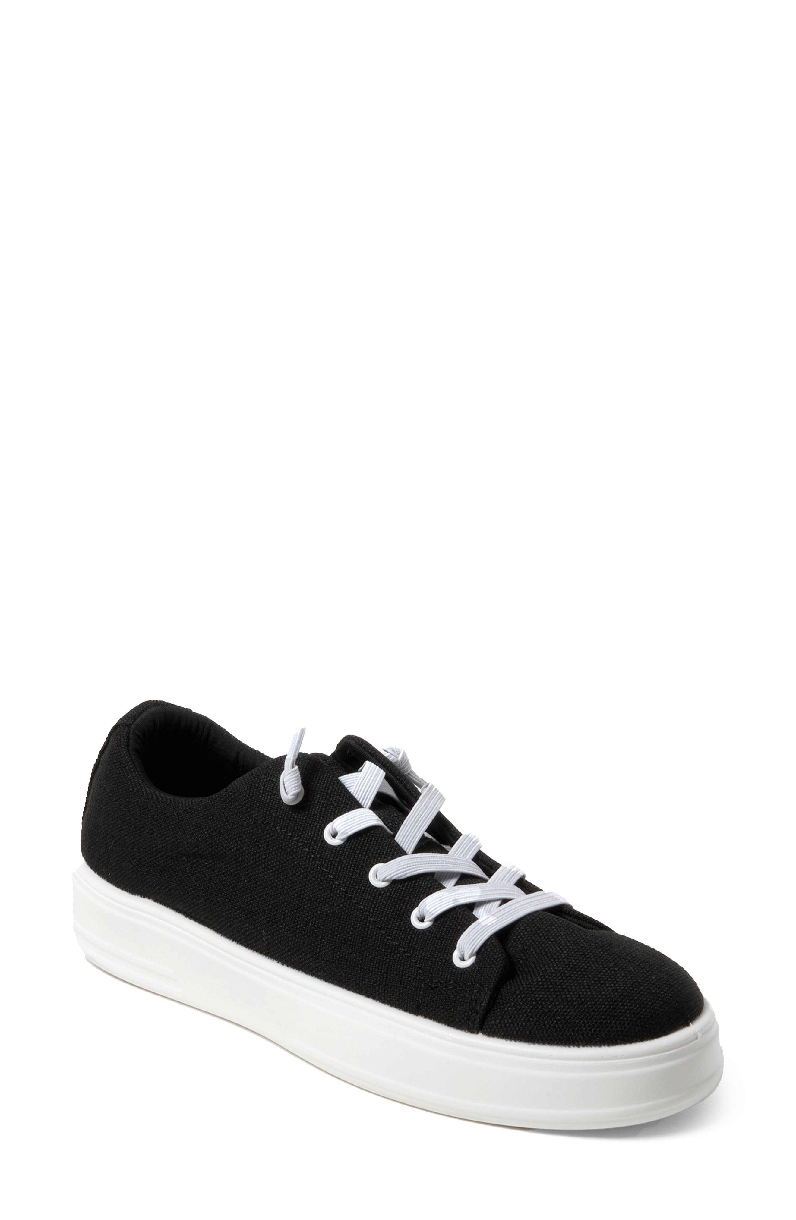 DEARFOAMS Mabel Woven Slip-On Sneaker