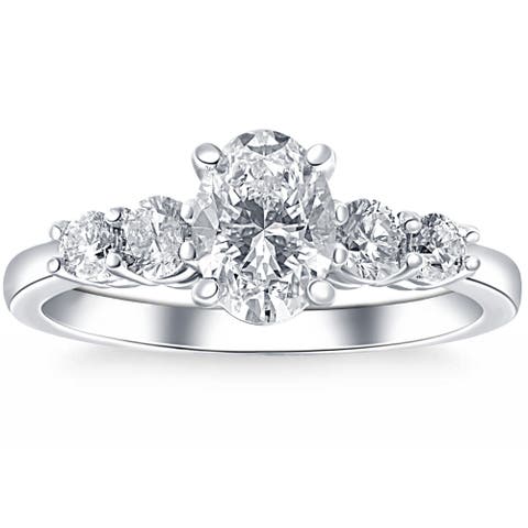 1 1/2Ct TW Oval Cut Engagement Ring 14k Gold Lab Grown
