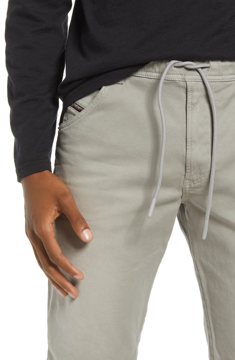 DIESEL<sup>®</sup> D-Krooshort Slim Fit Joggjeans Shorts, Alternate, color,