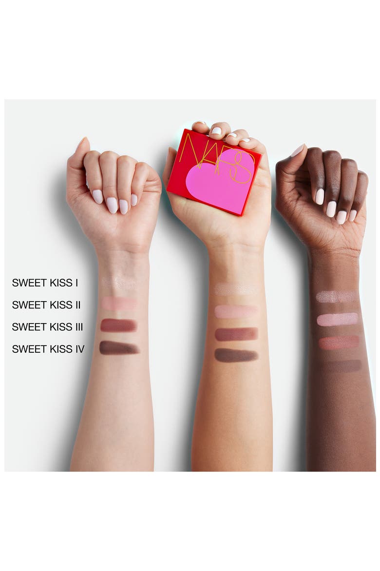 Quad Eyeshadow Palette (Nordstrom Exclusive), Alternate, color, SWEET KISSDNU