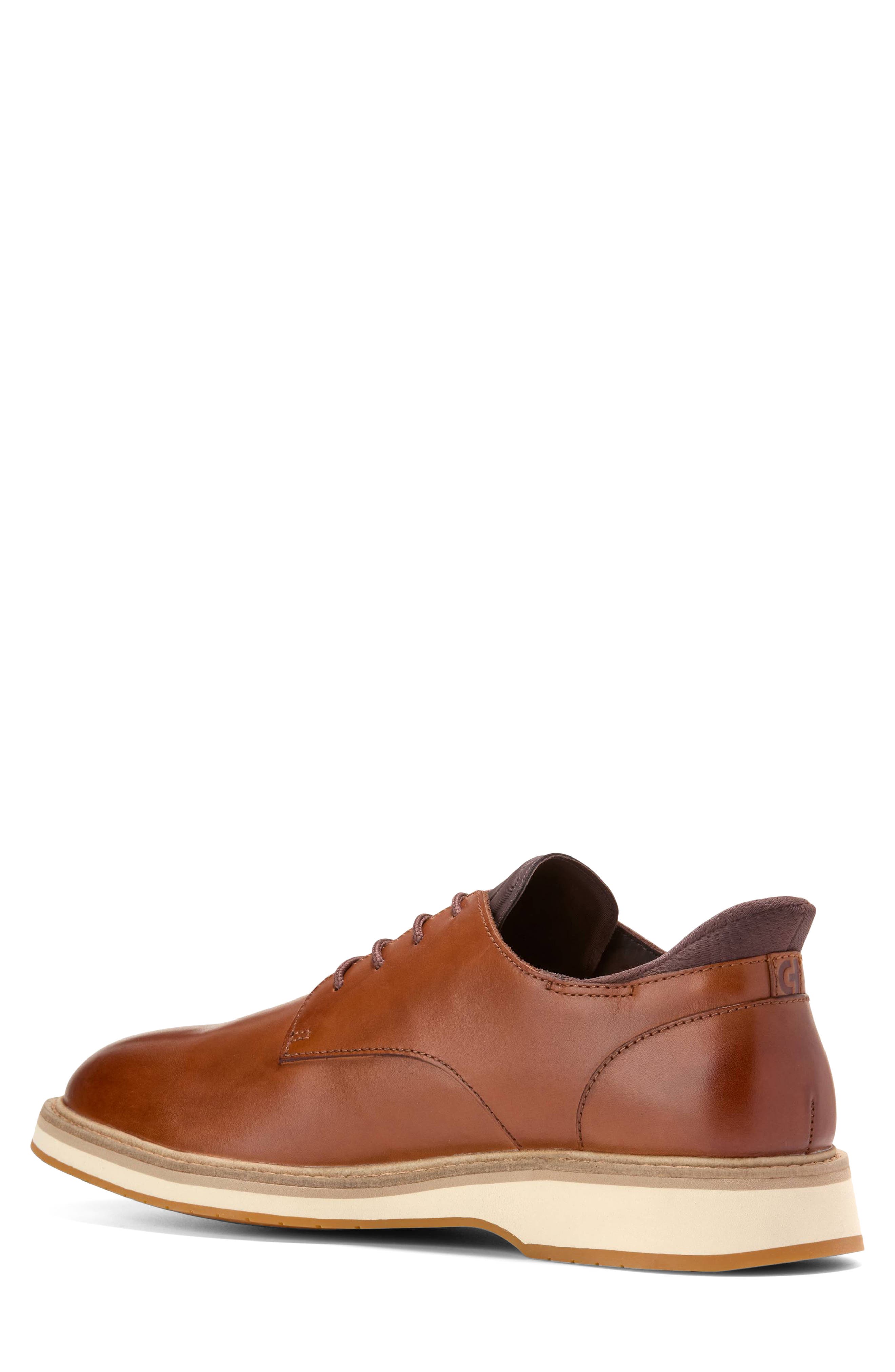Mansfield Grand Plain Toe Quick-On Oxford, Alternate, color, BRITISH TAN / MADEIRA / ANGORA