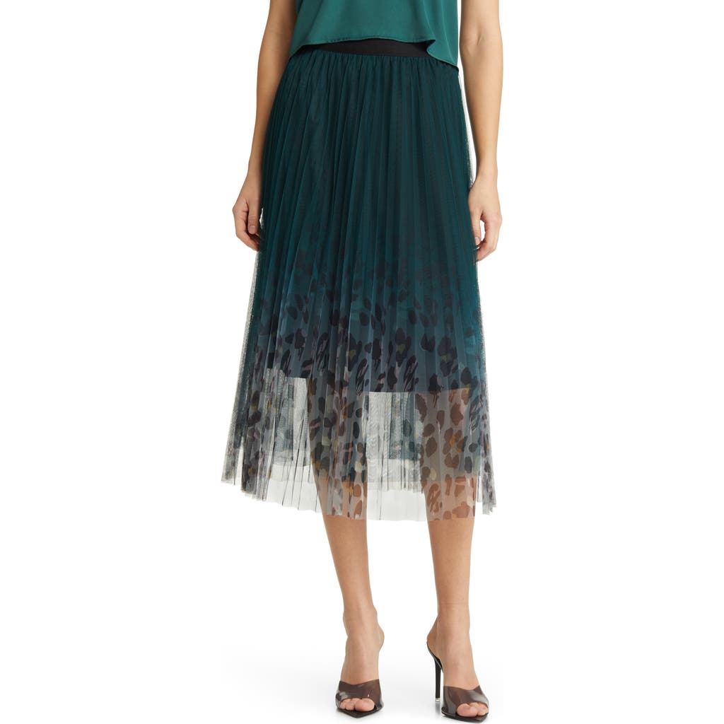 NIKKI LUND Elizabeth Pleated Skirt in Green