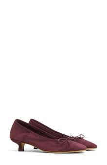 Ballerina Kitten Heel Pump