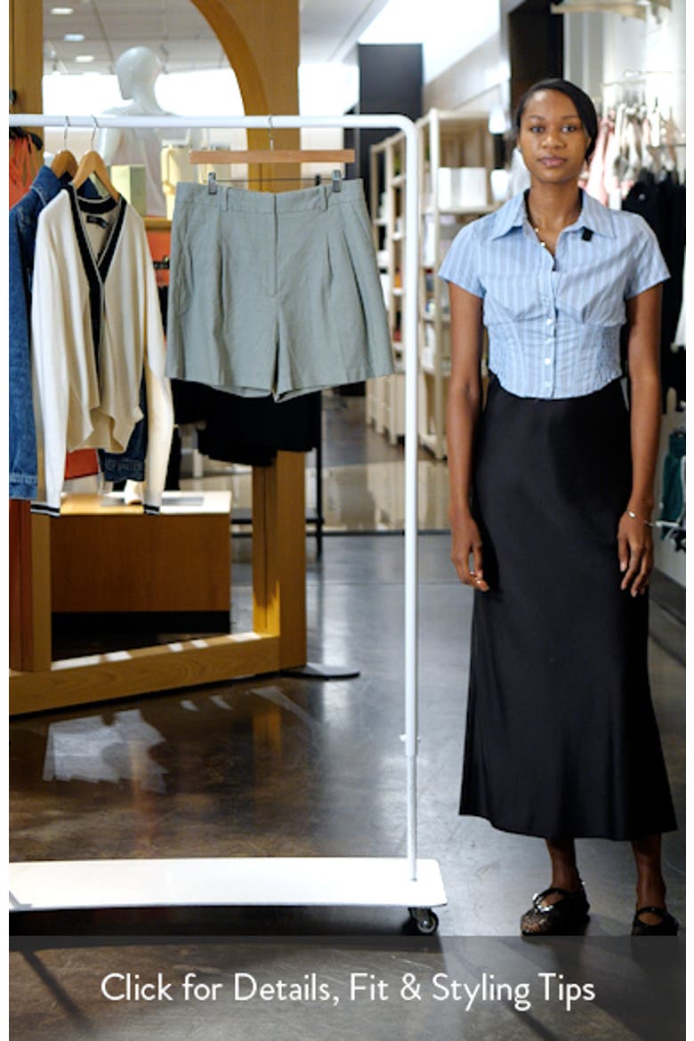 Everyday Pleated Linen Blend Shorts video