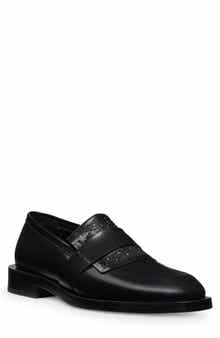 Stuart Weitzman Royce Runaway Kiltie Loafer