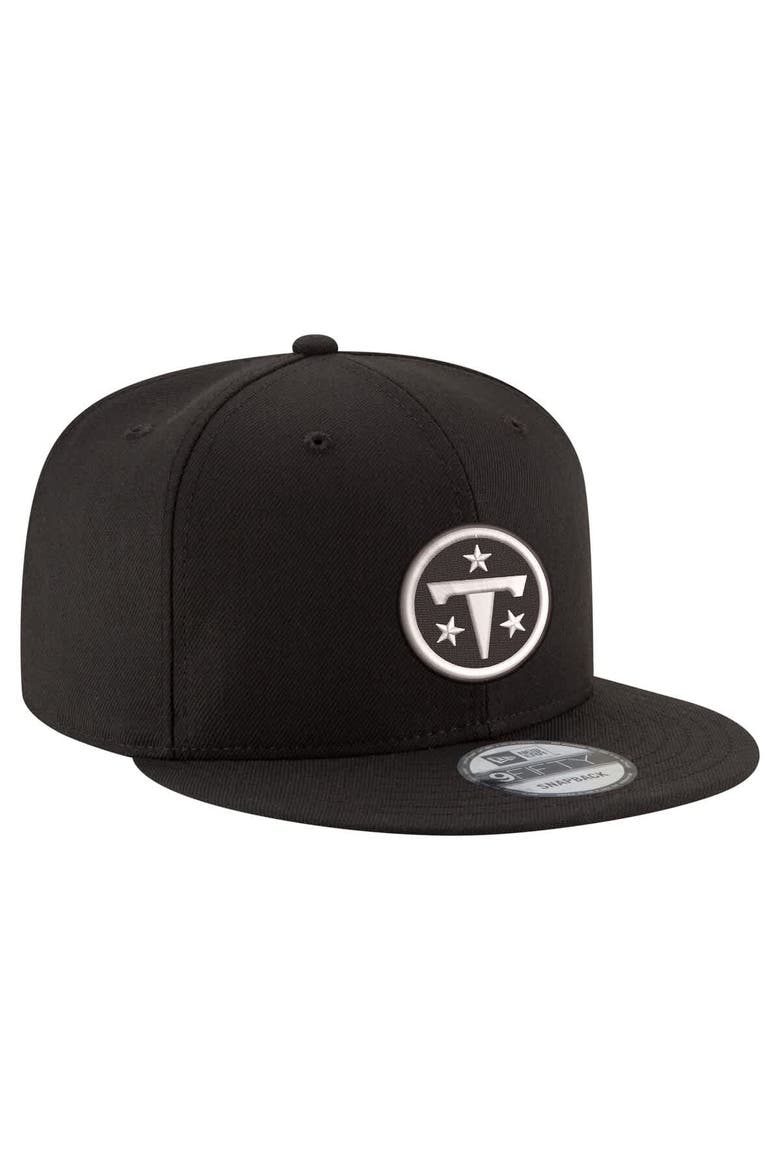 Men's New Era  Black Tennessee Titans Black & White 9FIFTY Snapback Hat, Alternate, color, Black