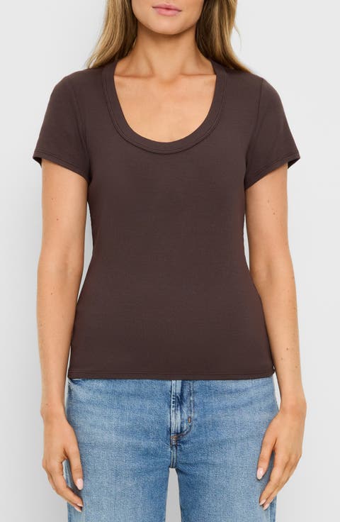 Calla Scoop Neck T-Shirt