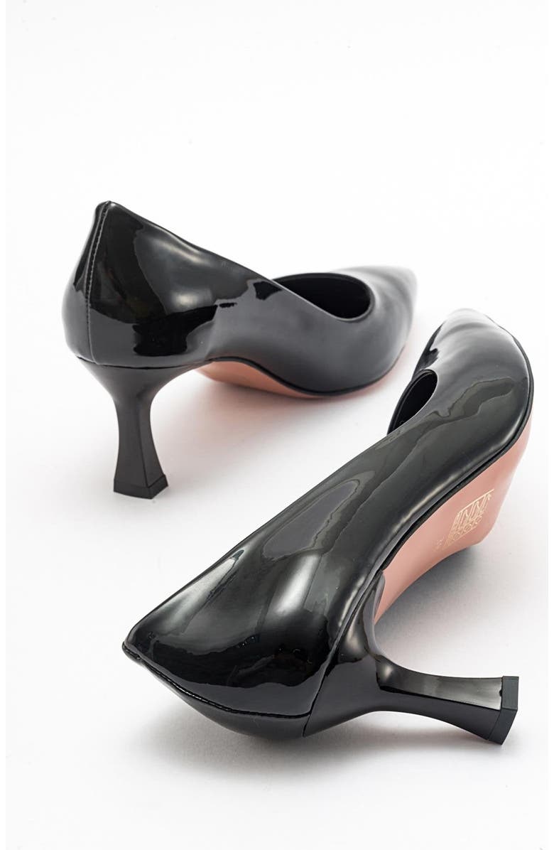 Prologue Shoes Pedra Pointed Toe Pump, Alternate, color, Black Patent