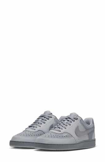 Court Vision Low Sneaker