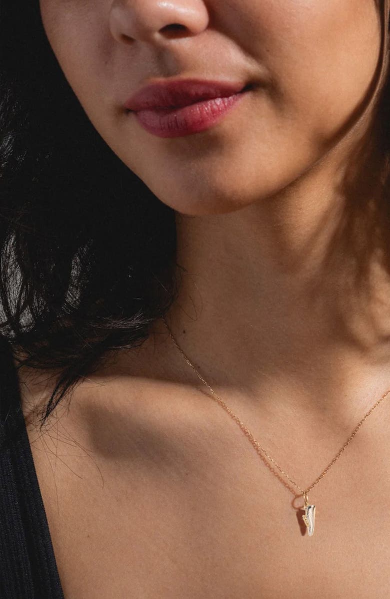 Local Eclectic Solid 9K Gold Marathon Shoe Charm, Alternate, color, Gold