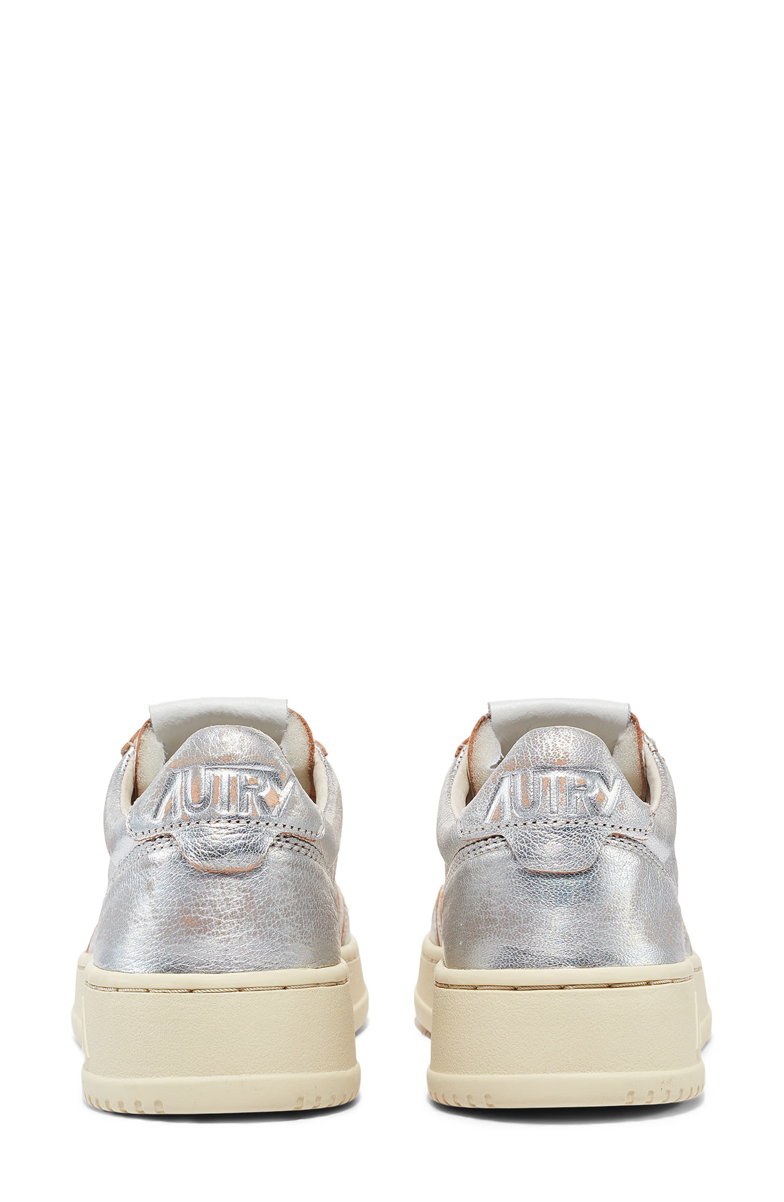 AUTRY Medalist Low Sneaker, Alternate, color, Metallic Silver