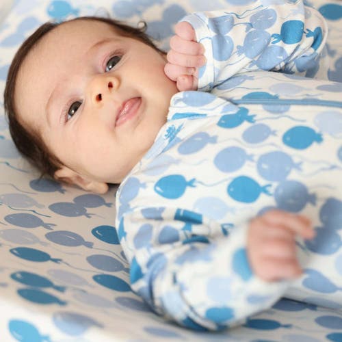 Norani Balloons Print Organic Cotton Footie In Blue Balloons
