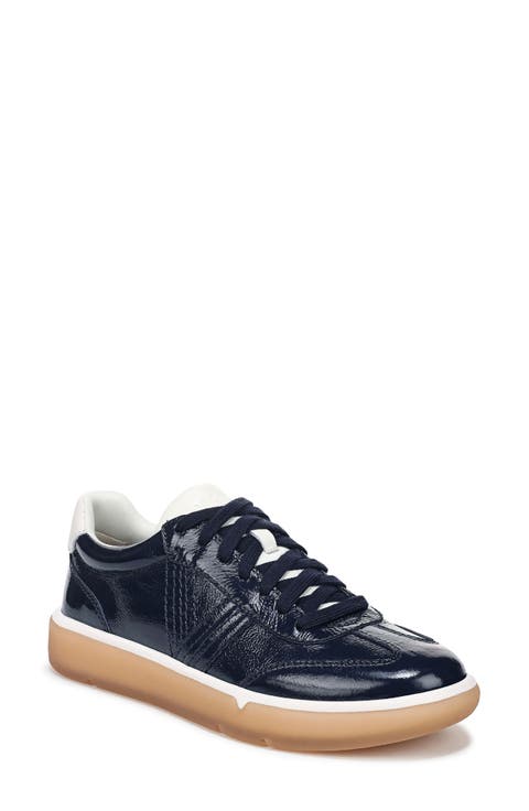 City Walk Sneaker (Women)