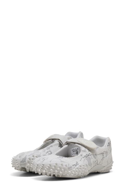 Mostro Fey Lace Sneaker (Women)
