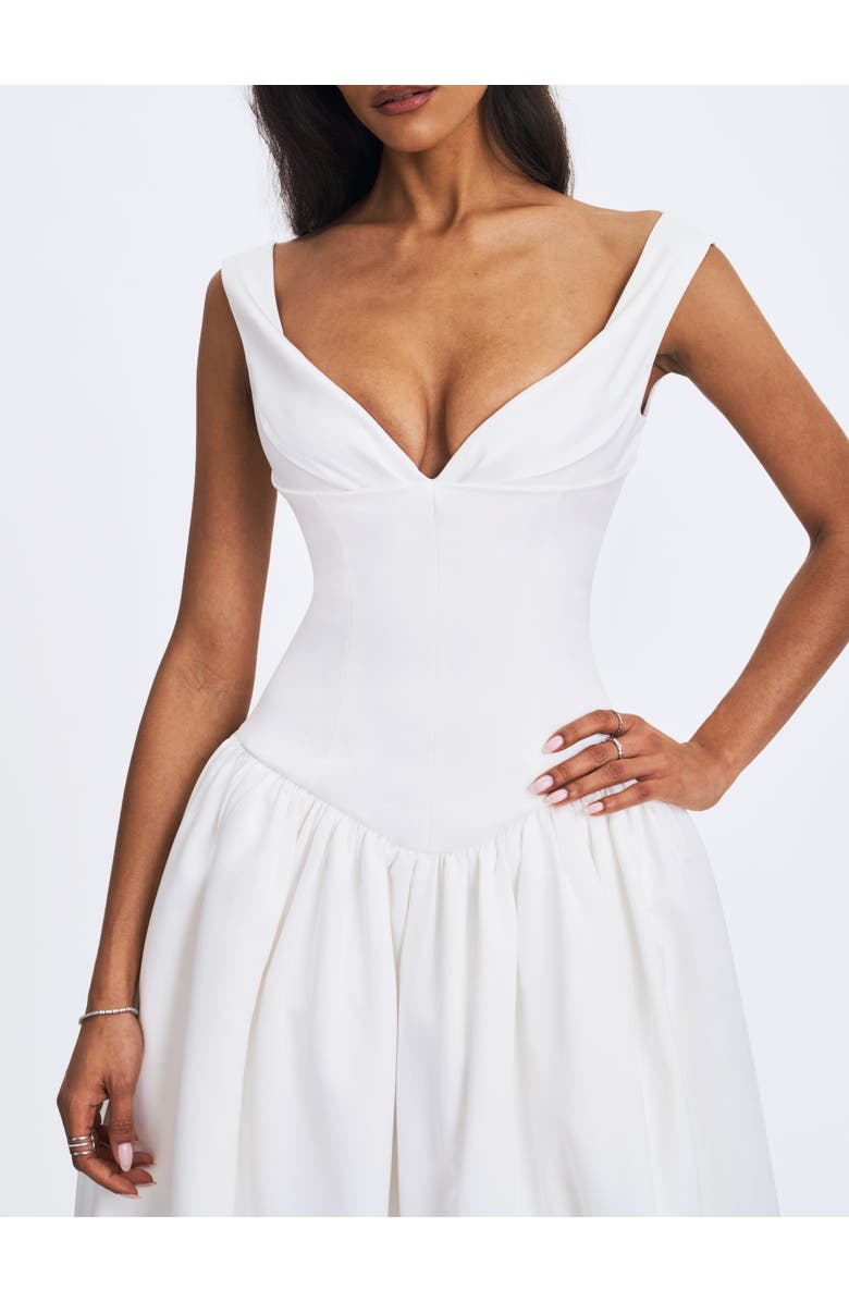 Miss Circle Siena Satin Sweetheart Wedding Gown, Alternate, color, White