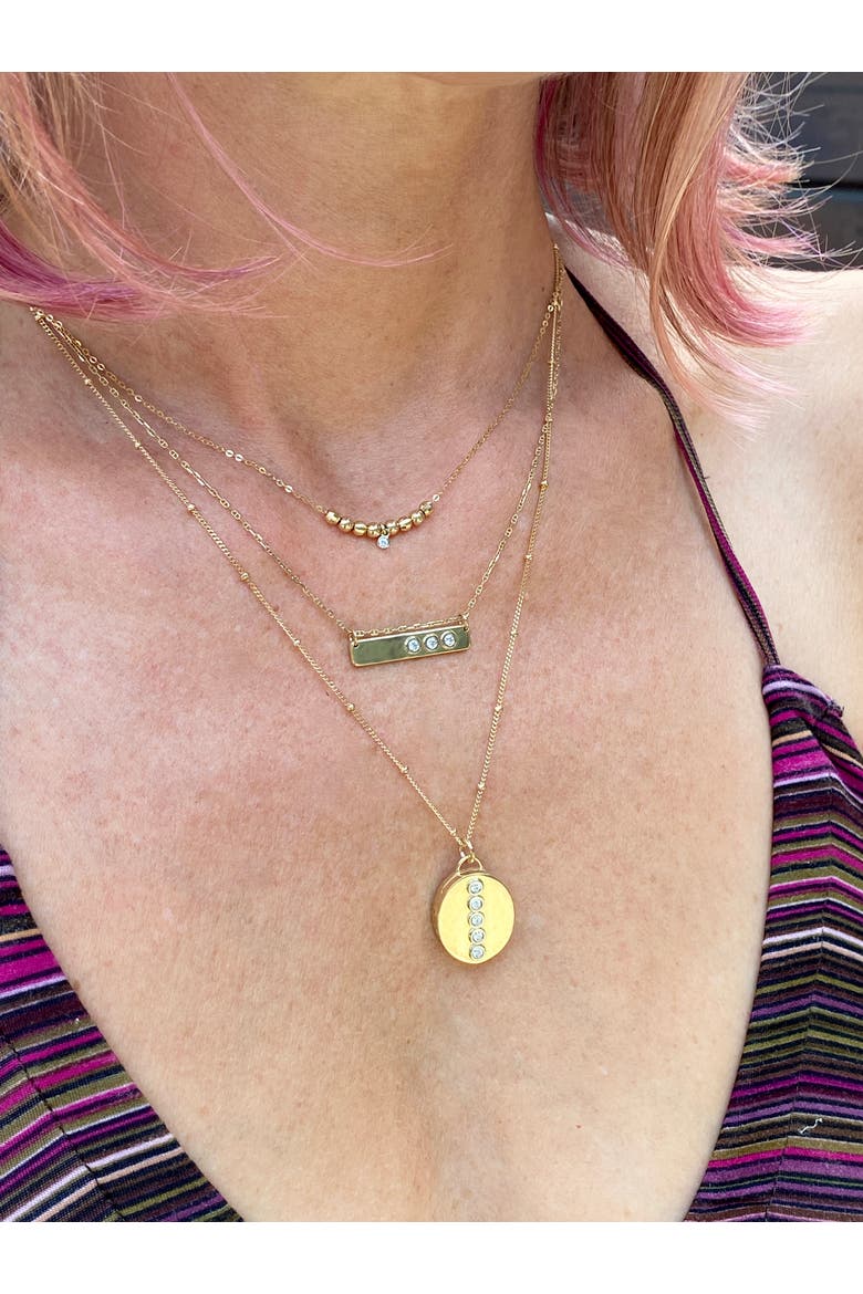 "LOVE LOCKET" OVAL PENDANT, Alternate, color, GOLD