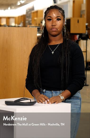 fitflop iqushion flip flop