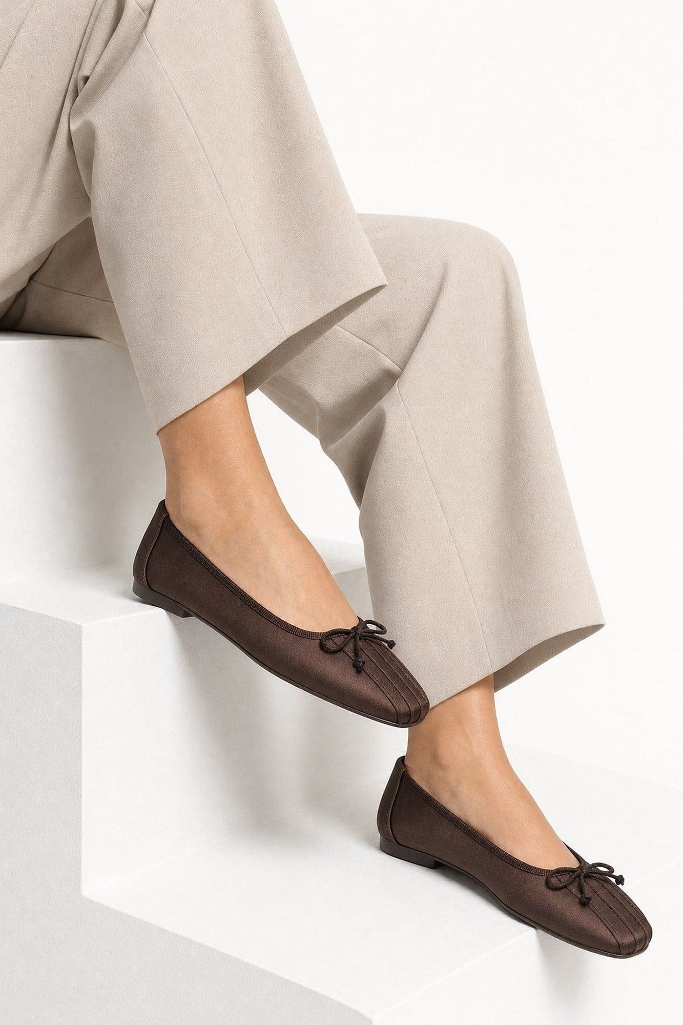 Alia Bow Ballet Flat, Alternate, color, Brown