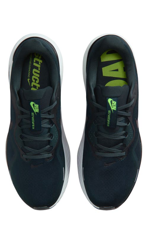 Nike Structure 26 Running Shoe In Multi