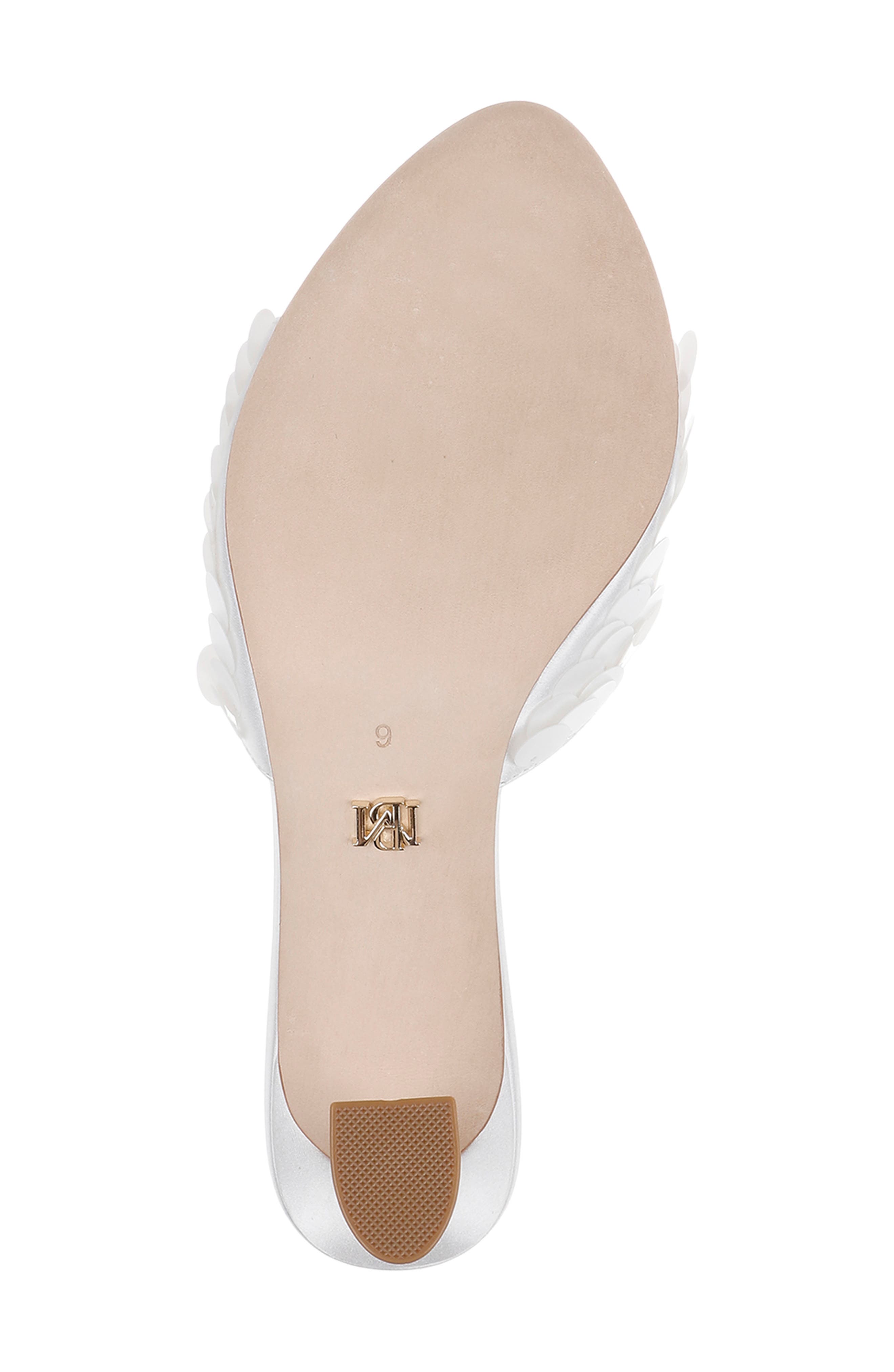Badgley Mischka Collection Winika Slide Sandal, Alternate, color, White Satin