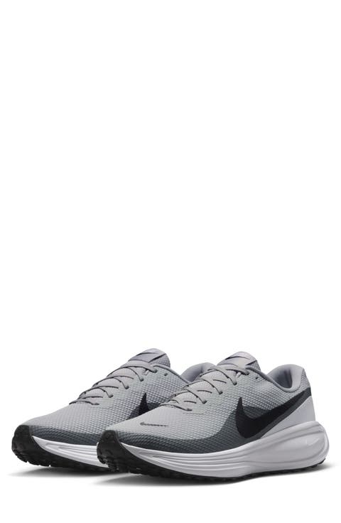 Revolution 8 Running Shoe (Men)