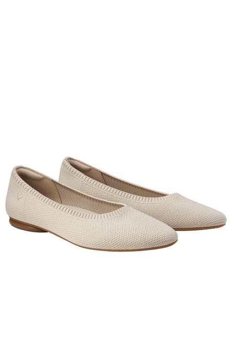 VIVAIAベージュ Pointed-Toe Bow Loafers (Michelle2.0), Beige, EU35 | VIVAIA
