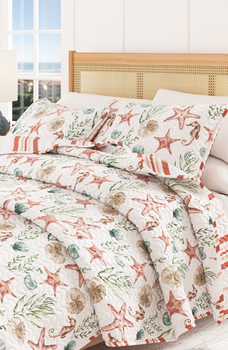 Woven & Weft Starfish Seahorse Reversible Microfiber Quilt Set, Alternate, color, Seahorse Shells