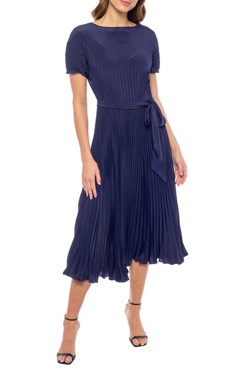 Short Sleeve Pleated Midi Dress