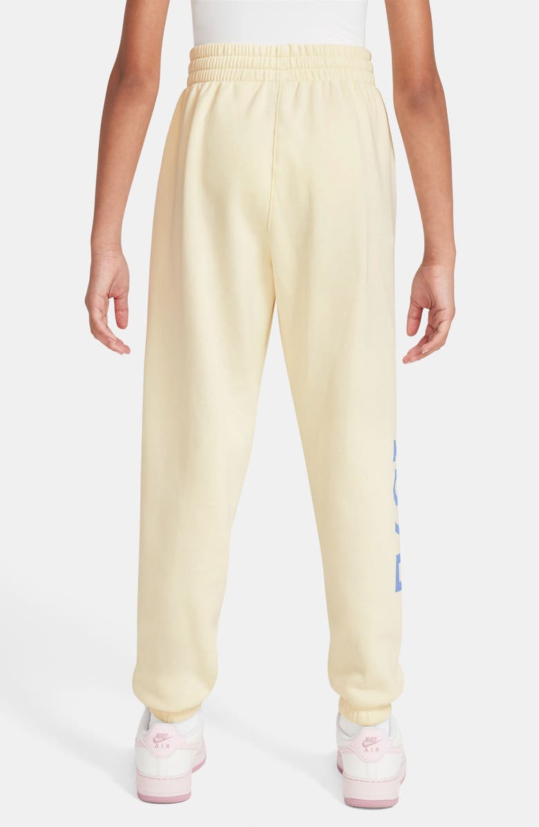 Nike Kids' Sportswear Club Fleece Sweatpants, Alternate, color, Coconut Milk/ College Grey