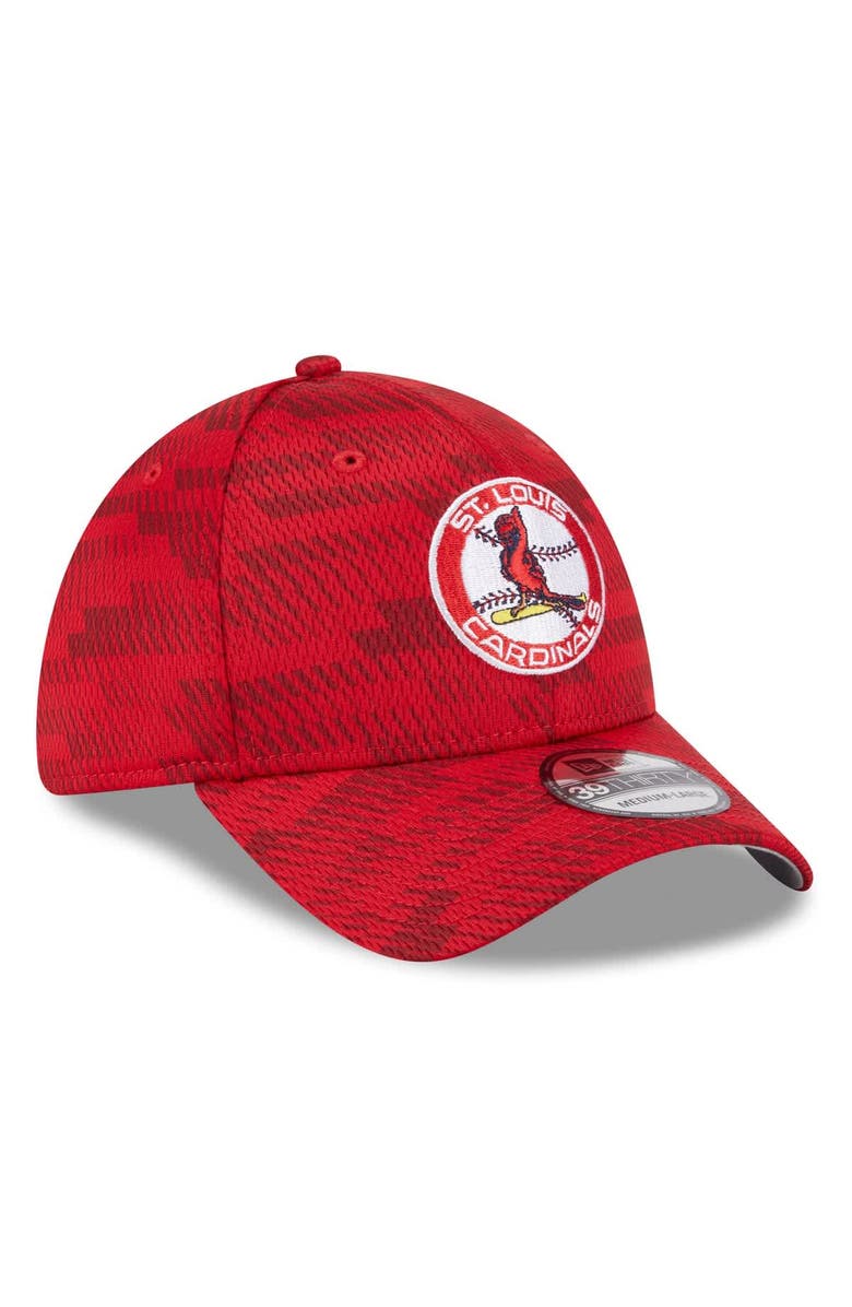New Era Men's New Era Red St. Louis Cardinals 2025 MLB Clubhouse 39THIRTY Flex Hat, Alternate, color, Red