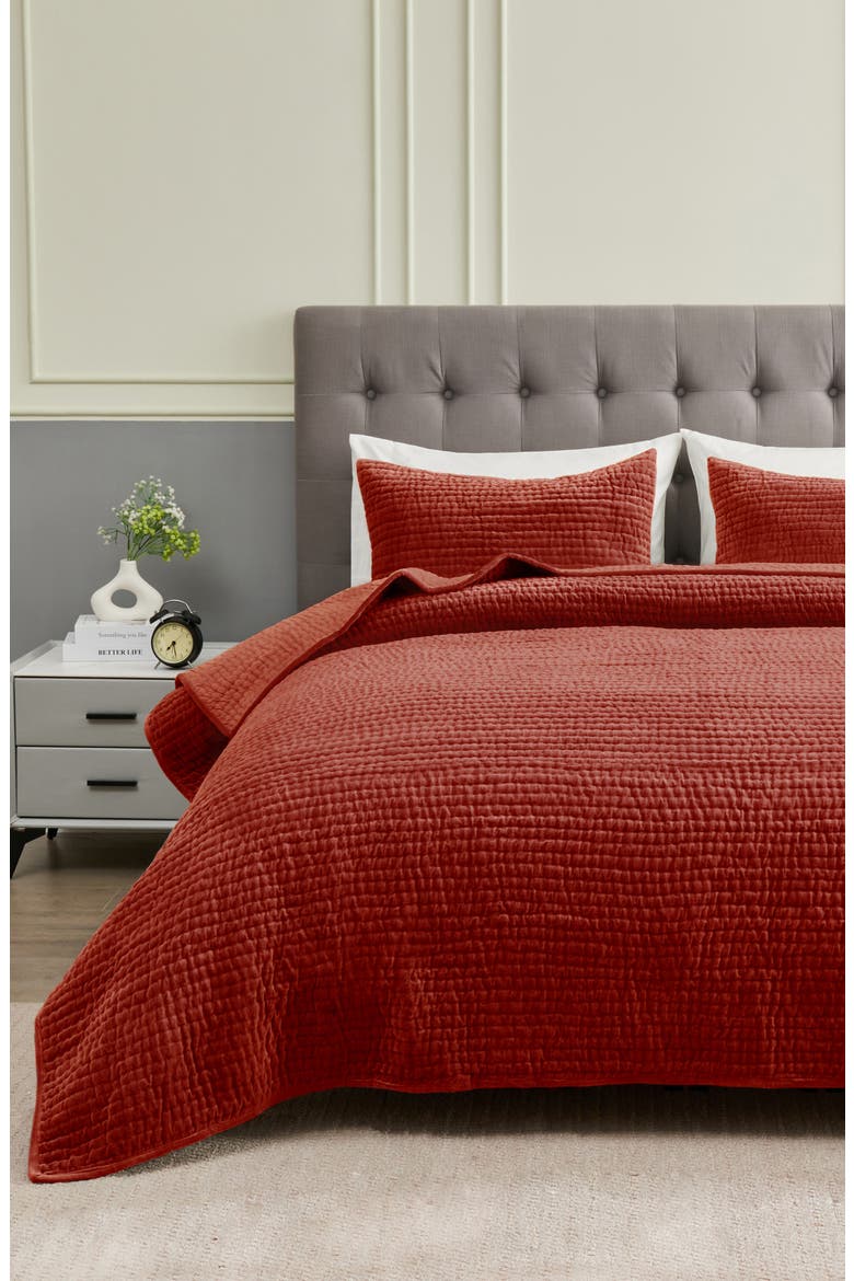 Tamara Velour Quilt 3-Piece Set, Alternate, color, BURGUNDY