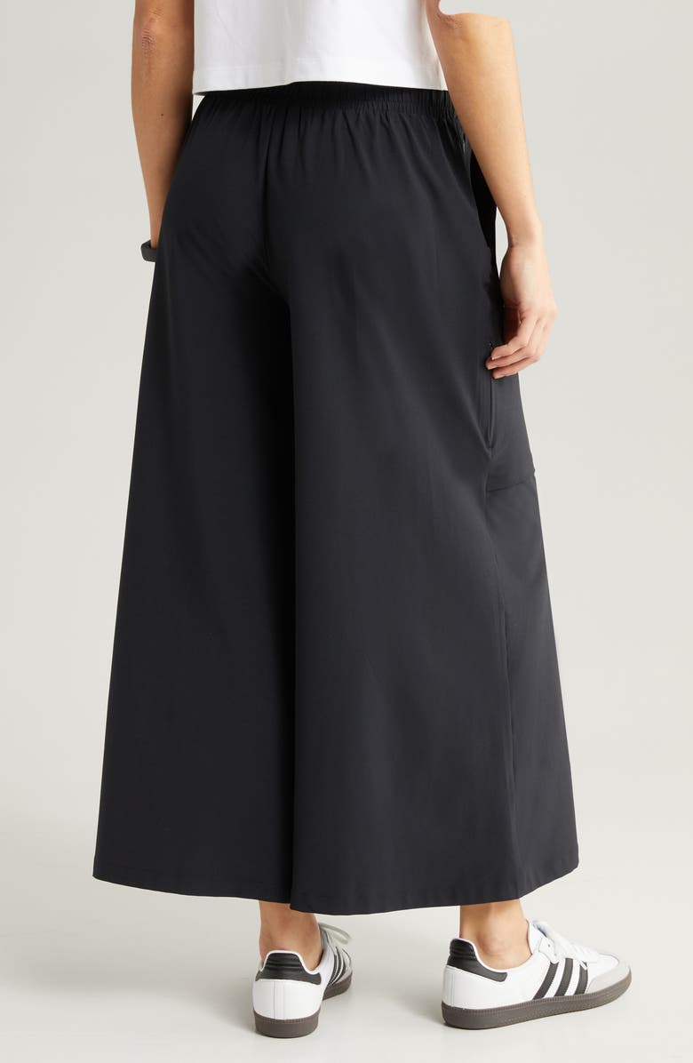 Zella In Flight Flowy Crop Wide Leg Pants, Alternate, color,