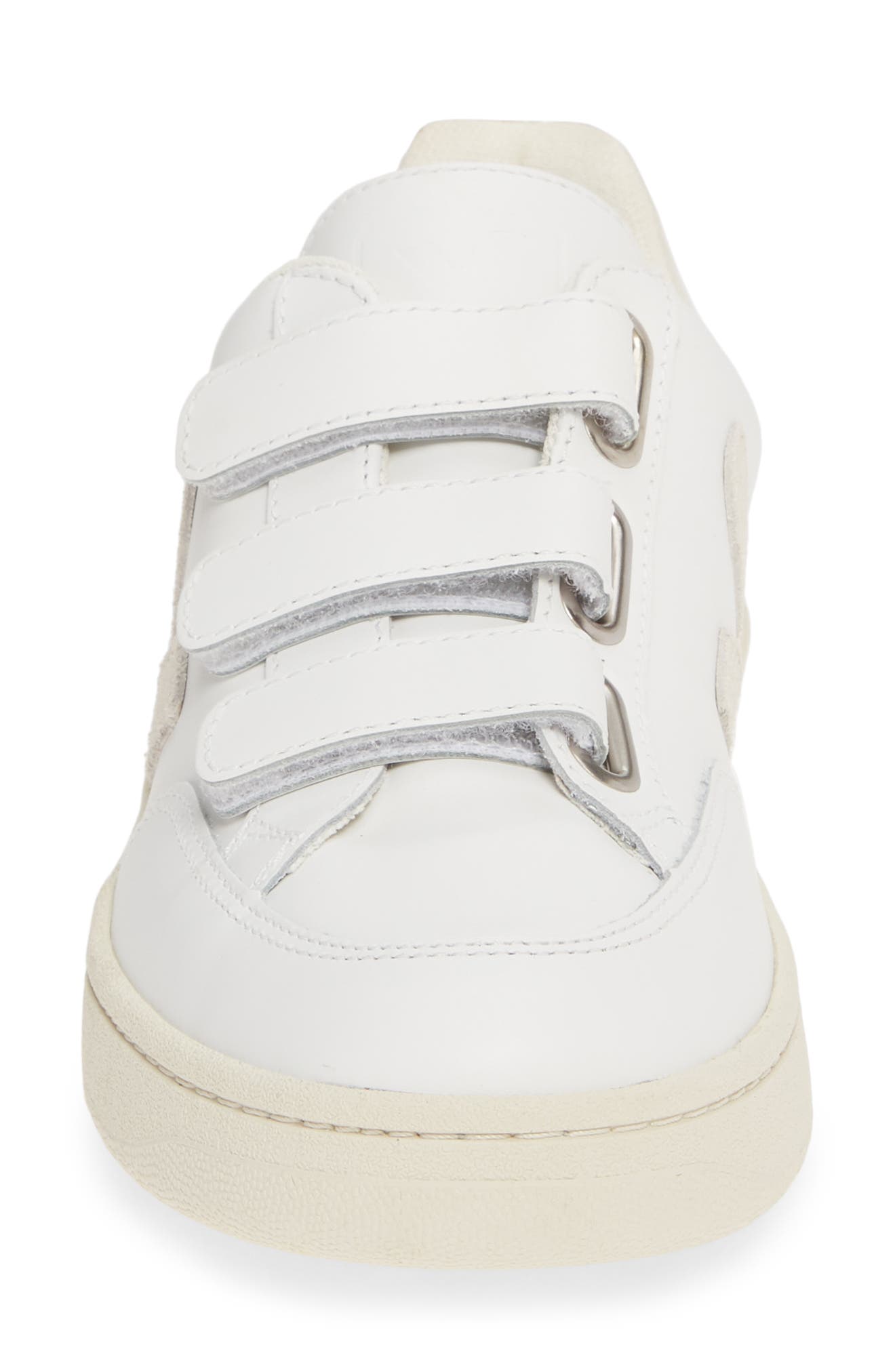 V-Lock Sneaker, Alternate, color, EXTRA WHITE/ NATURAL
