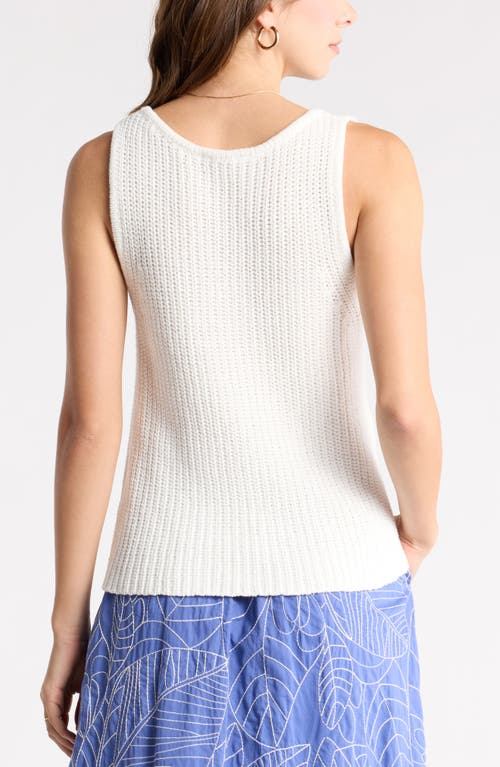 1901 V-neck Sweater Tank In White