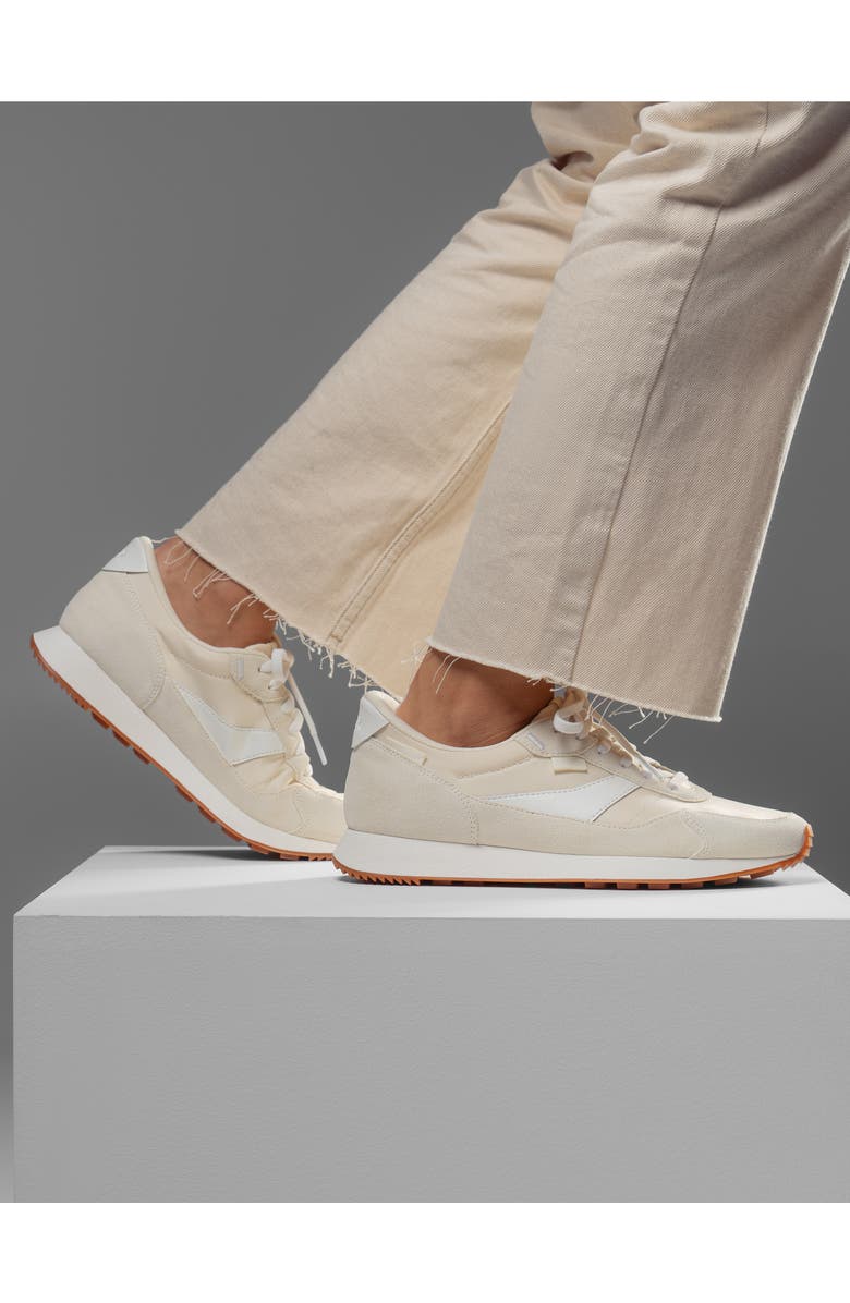 Kizik Siena Lace-Up Walking Sneaker, Alternate, color, Pristine/Bright White