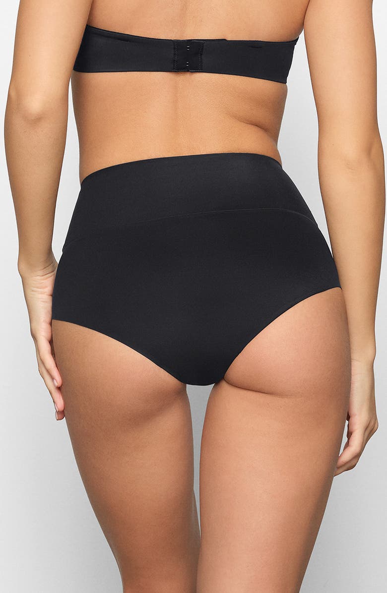 SKIMS Smoothing Intimates High Waist Briefs, Alternate, color, Onyx