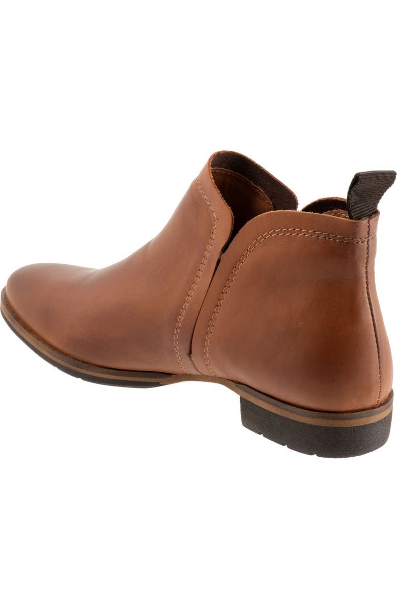 EOS FOOTWEAR Gaid Ankle Boot, Alternate, color, Brandy